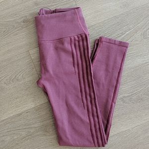 Pink fabletics leggings ribbed